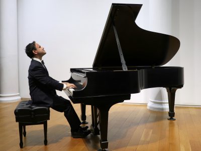 Ivan Gusev playing C. P. E. Bach in New York
